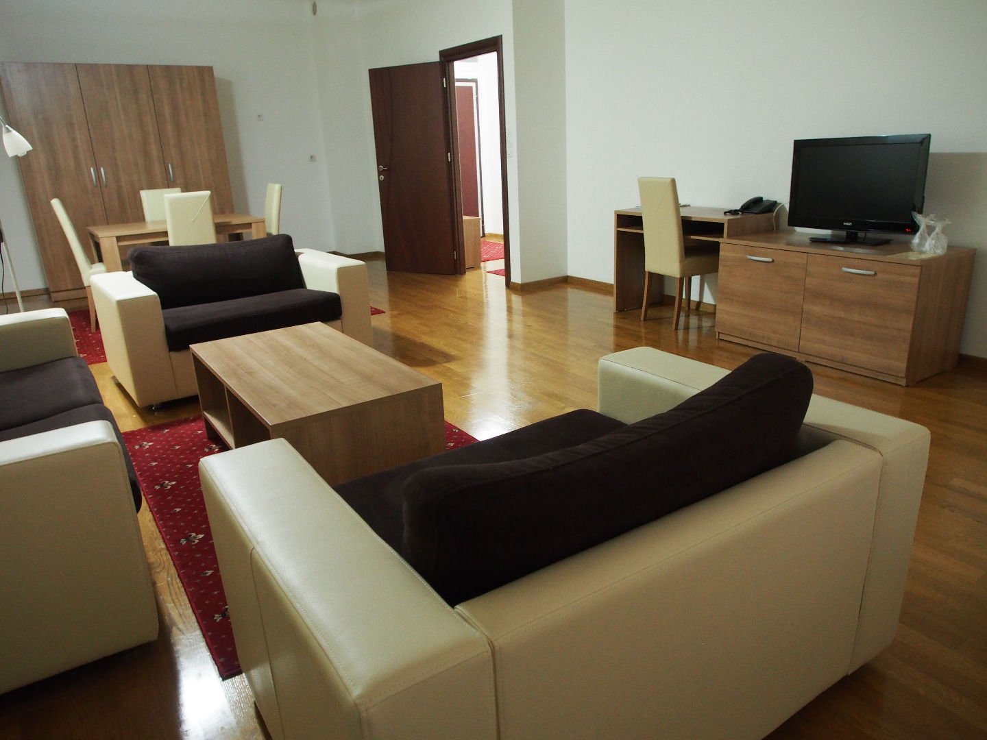 TCC Grand Plaza Hotel Skopje Zimmer foto
