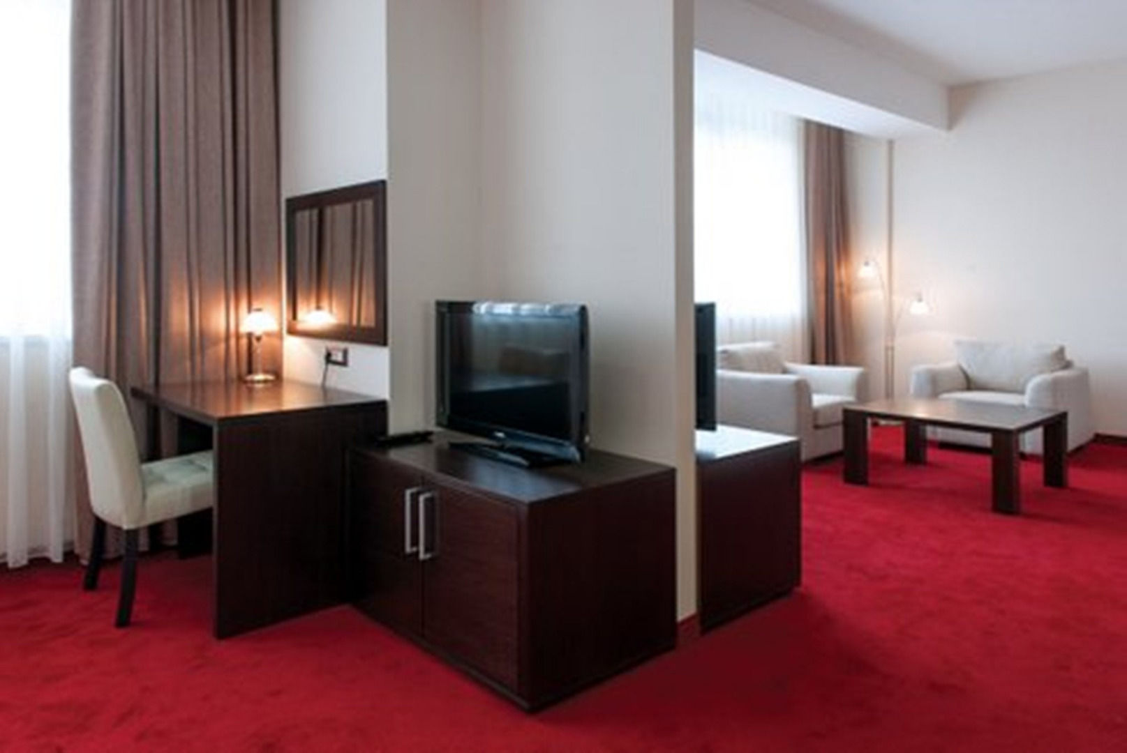 TCC Grand Plaza Hotel Skopje Zimmer foto